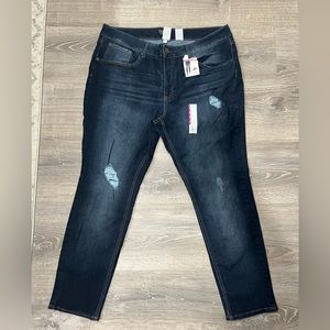 NWT Dark Blue Skinny Jeans